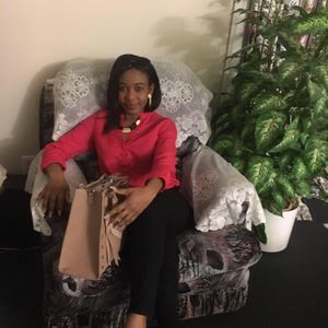 Meet your Posher, Alecia